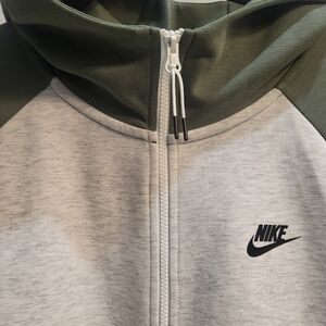 XL Nike hooded  sweatshirt